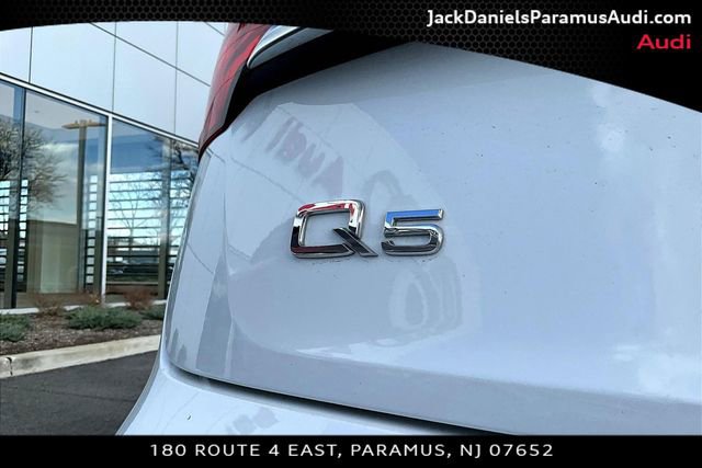 Used 2023 Audi Q5 e Premium Plus w/ Premium Plus Package image 23