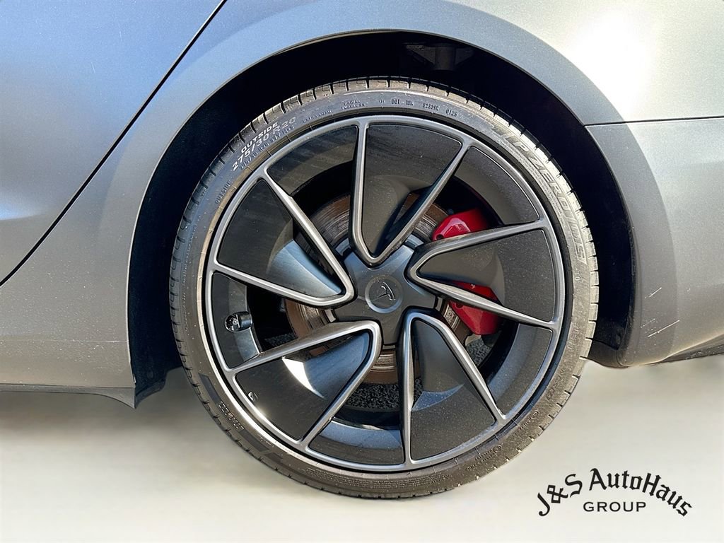 Used 2025 Tesla Model 3 Performance image 39