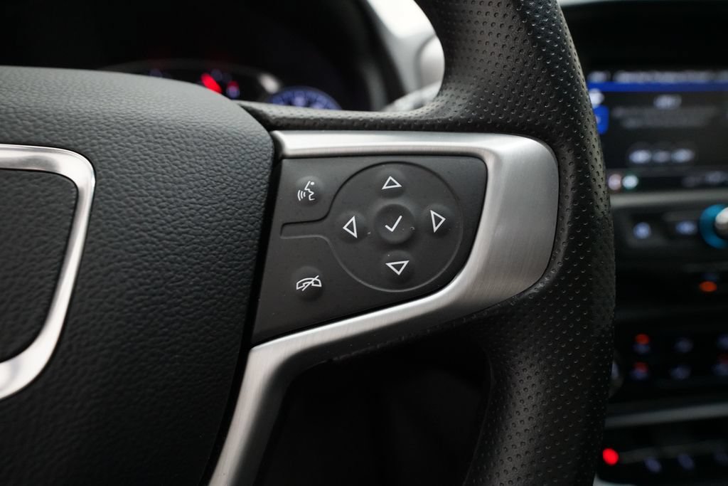 Used 2024 GMC Terrain SLE w/ LPO, Floor Liner Package AWD/4WD image 18