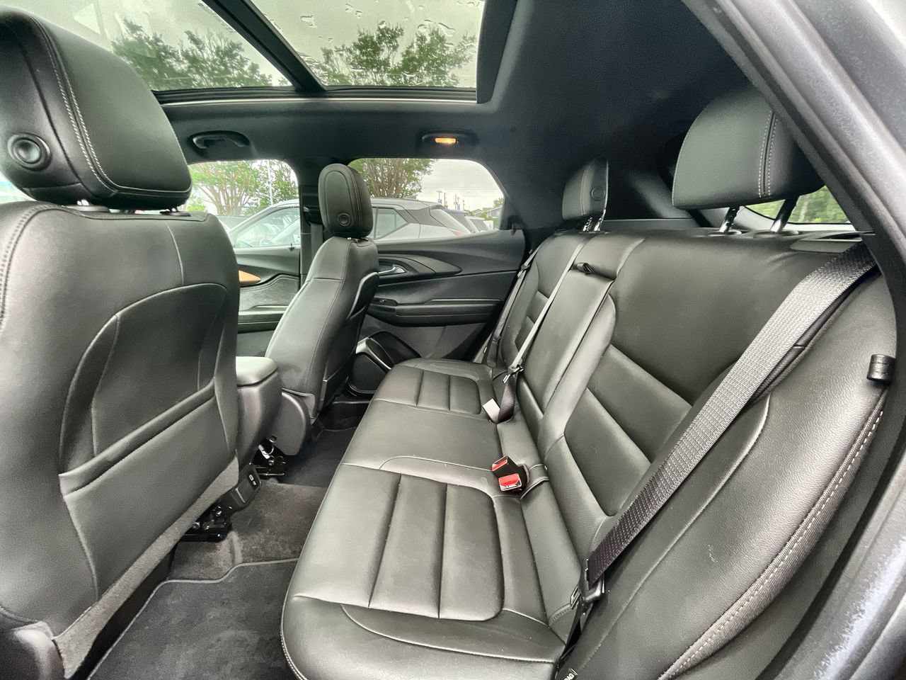 Used 2023 Chevrolet TrailBlazer ACTIV w/ Sun and Liftgate Package AWD/4WD image 25