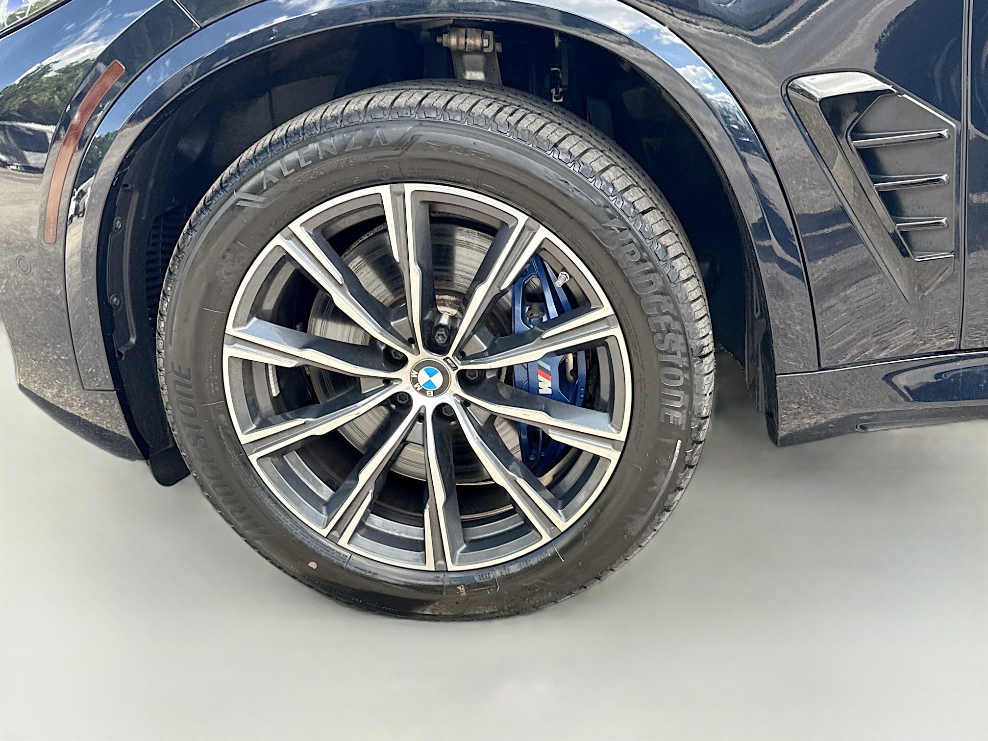 Used 2024 BMW X5 M60i w/ Executive Package AWD/4WD image 44