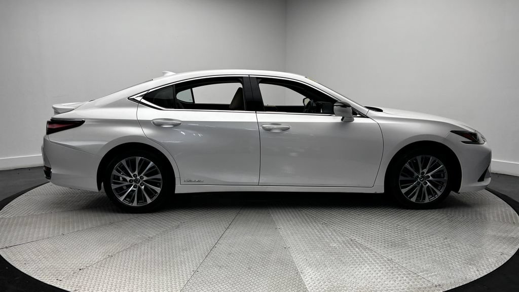 Used 2021 Lexus ES 300h w/ Premium Package FWD image 46
