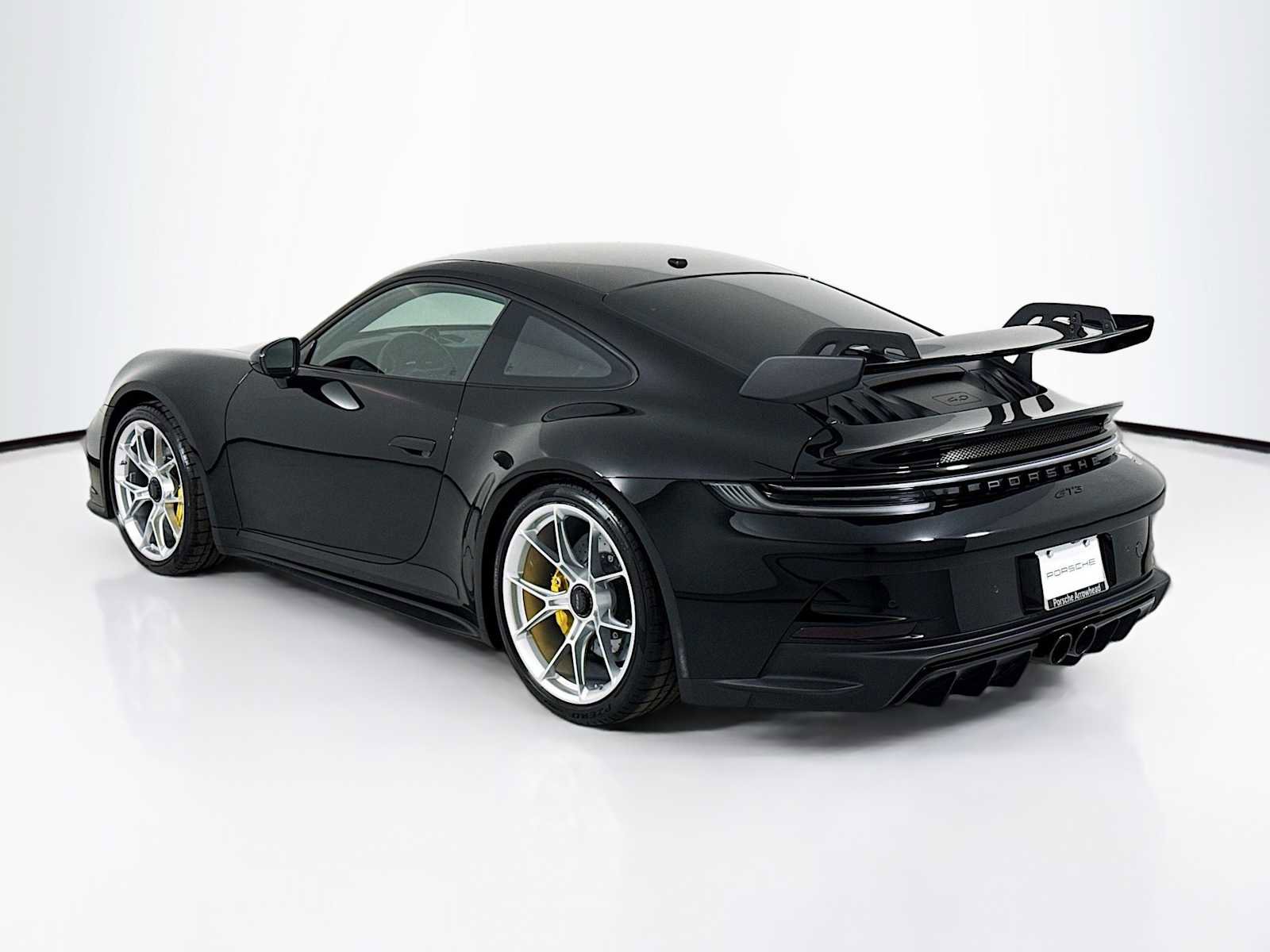 Certified 2024 Porsche 911 GT3 image 3