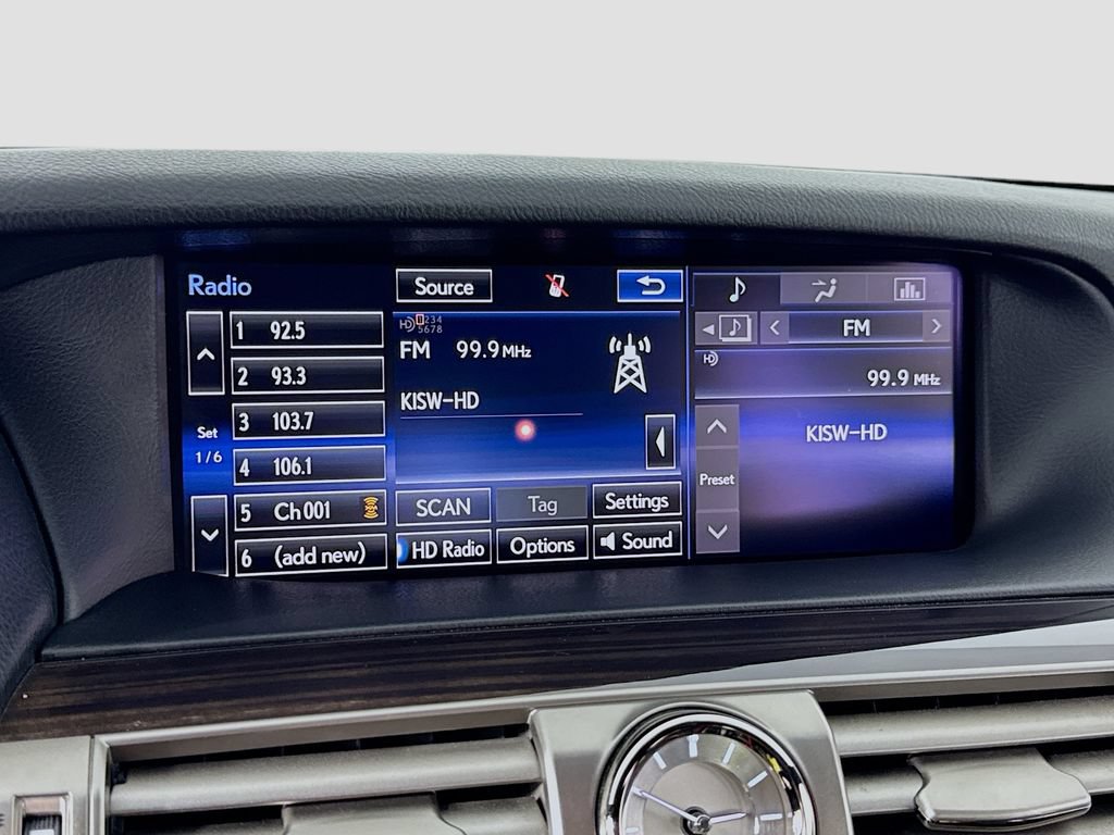 Used 2015 Lexus LS 460 RWD image 28
