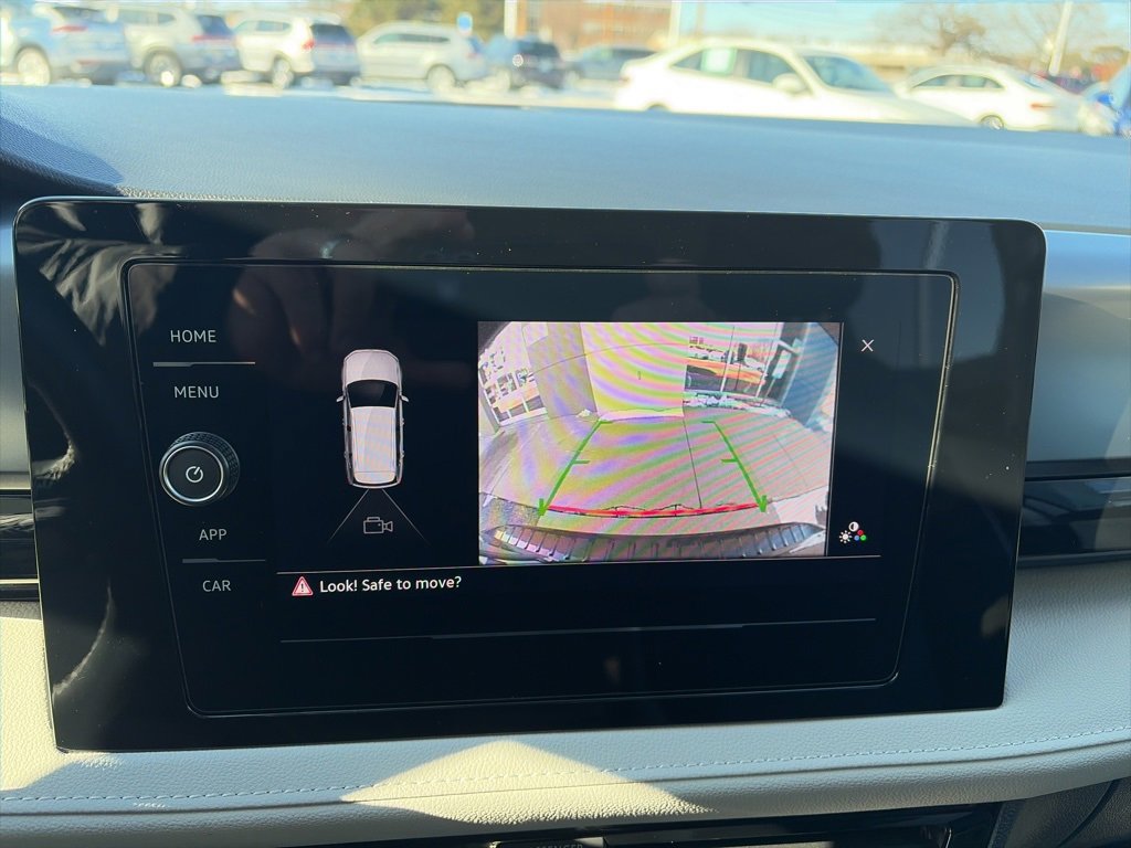 Certified 2025 Volkswagen Taos S image 20