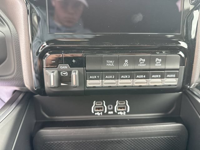 New 2026 RAM 2500 Big Horn AWD/4WD image 18