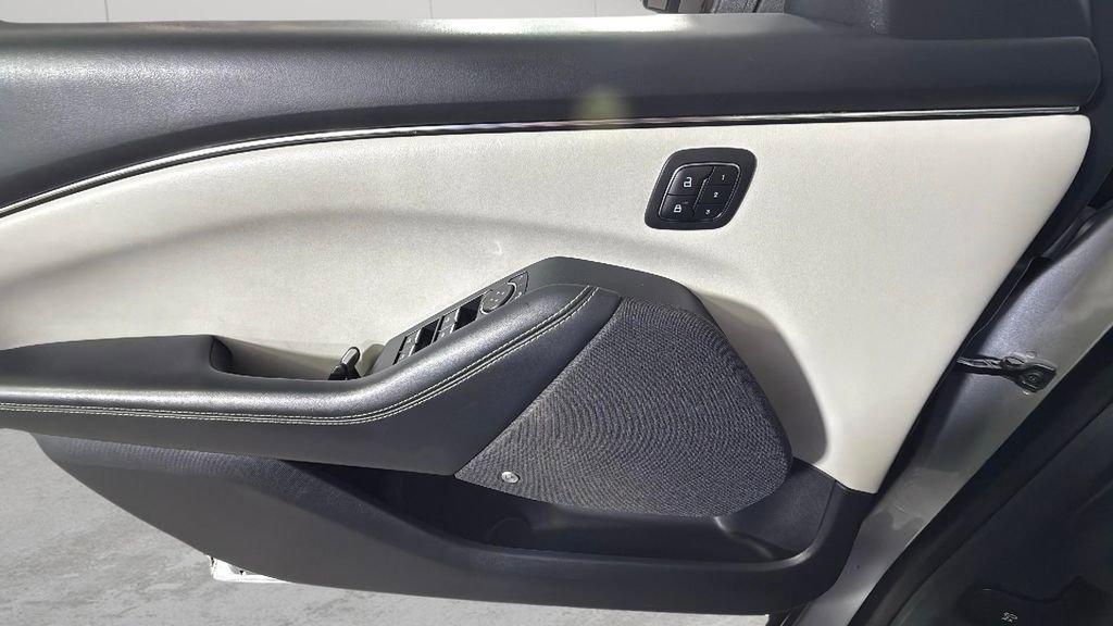 Used 2021 Ford Mustang Mach-E Premium image 21