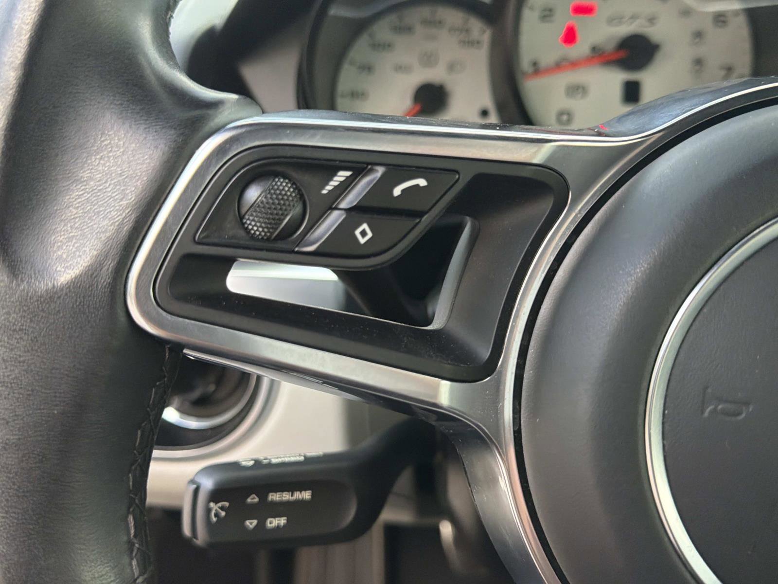 Used 2019 Porsche 718 Cayman S RWD image 24