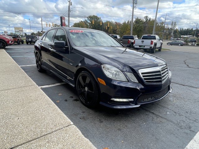 Used 2012 Mercedes-Benz E 350 4MATIC Sedan image 5