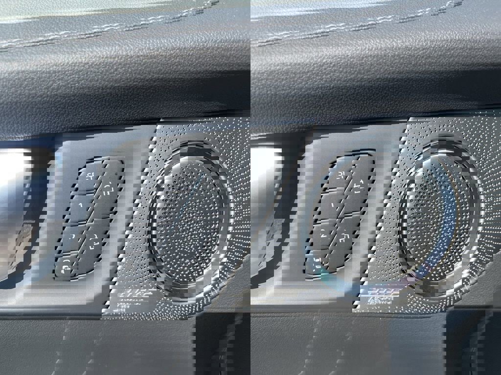 New 2026 Buick Enclave Avenir w/ Super Cruise Package image 26