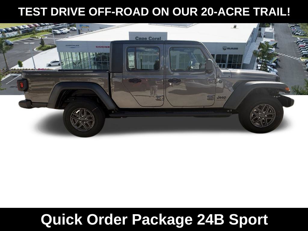 New 2026 Jeep Gladiator Sport AWD/4WD image 3