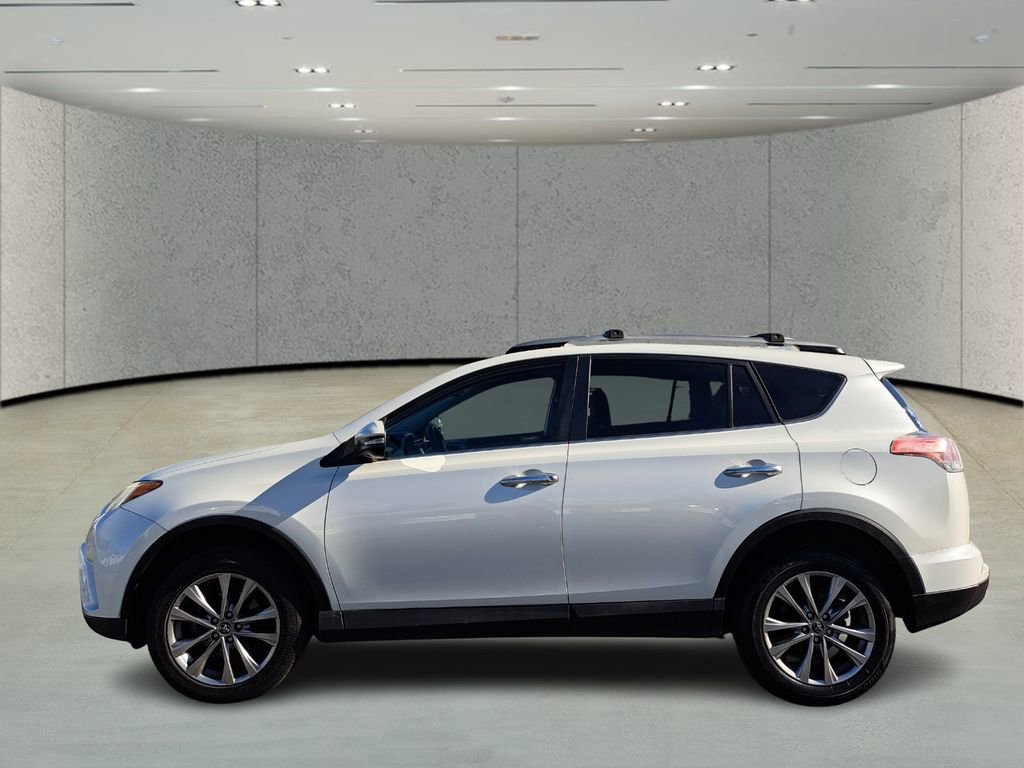 Used 2017 Toyota RAV4 Limited image 8