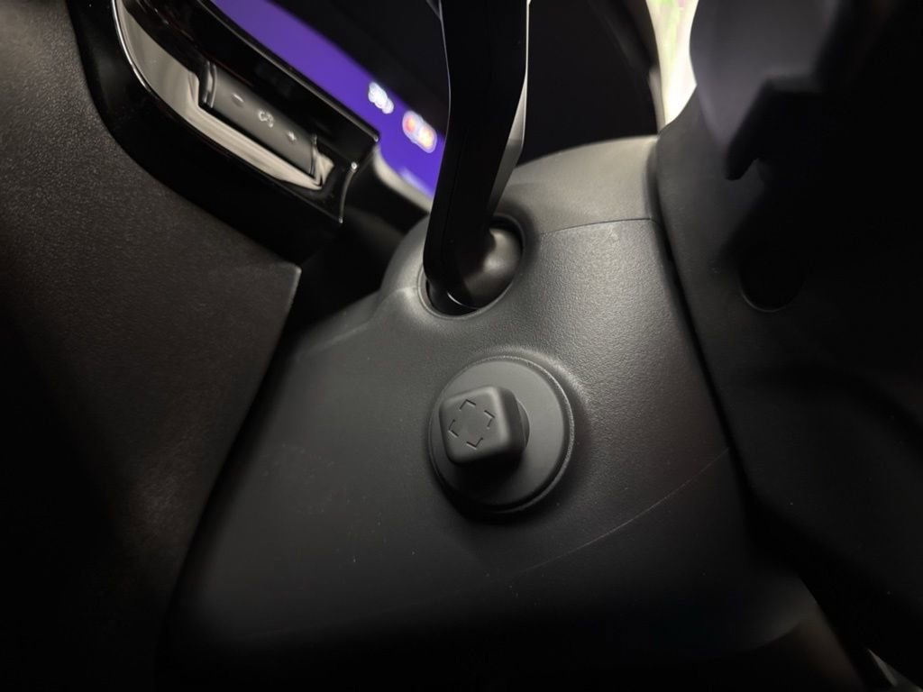 Certified 2026 INFINITI QX60 Sport w/ Dark Cargo Package image 24