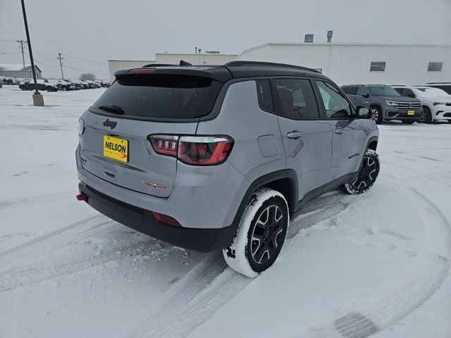 Used 2019 Jeep Compass Trailhawk image 5