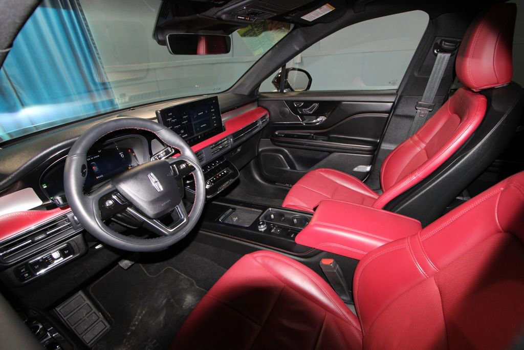 Used 2024 Lincoln Corsair Grand Touring w/ Equipment Group 301A image 2