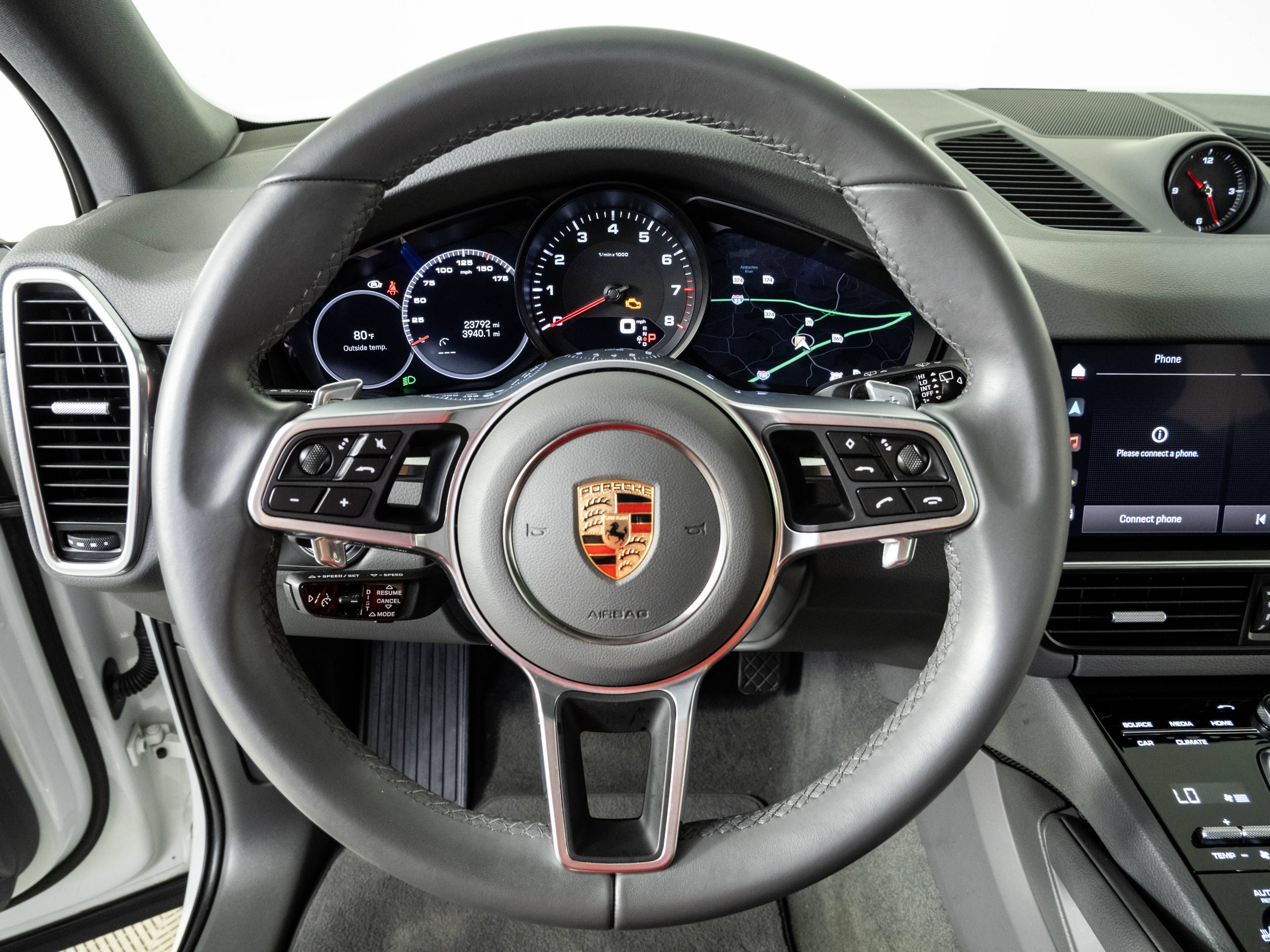 Certified 2023 Porsche Cayenne AWD/4WD image 8