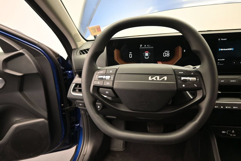 Certified 2025 Kia K4 FWD image 36
