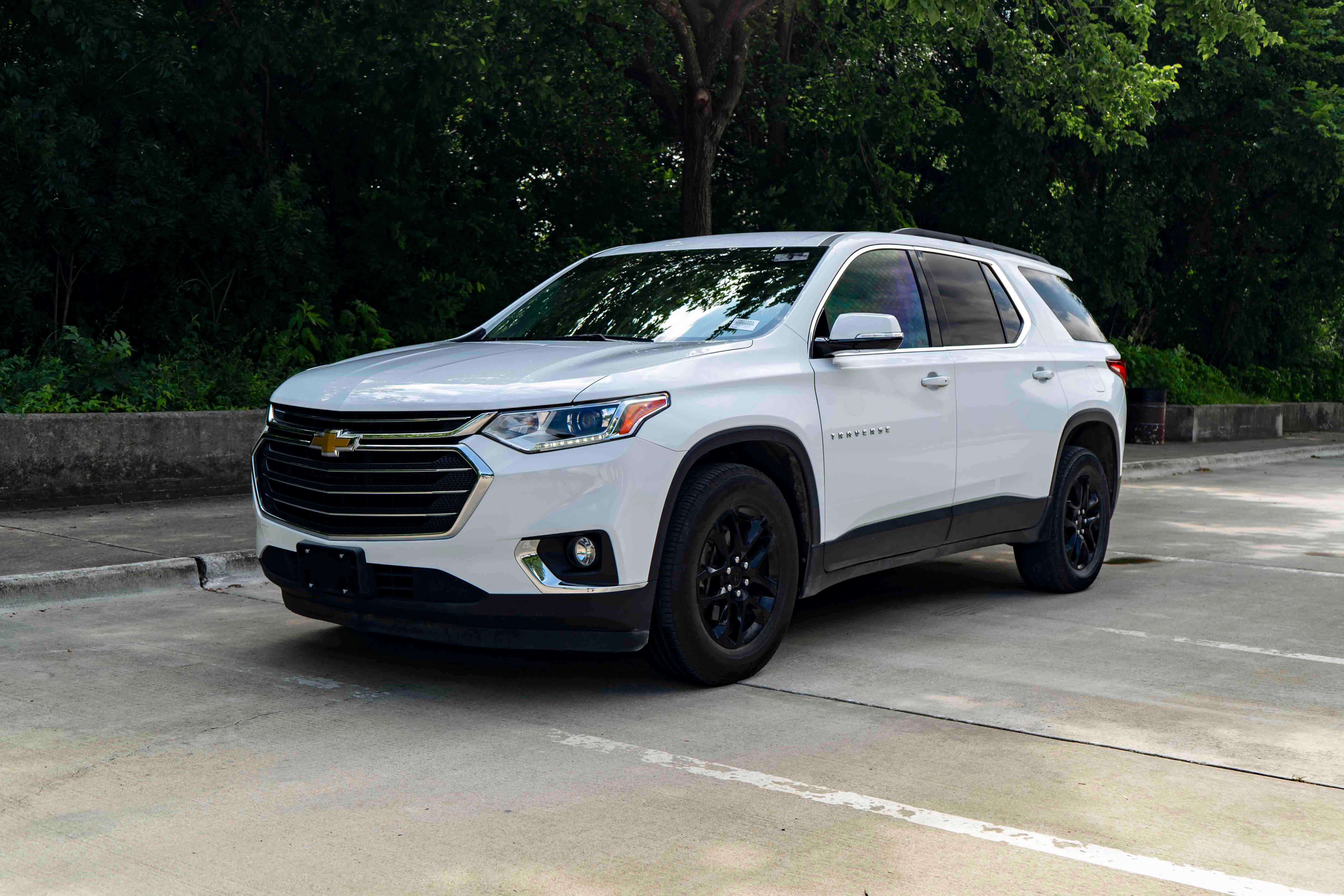 Used 2019 Chevrolet Traverse LT FWD image 5