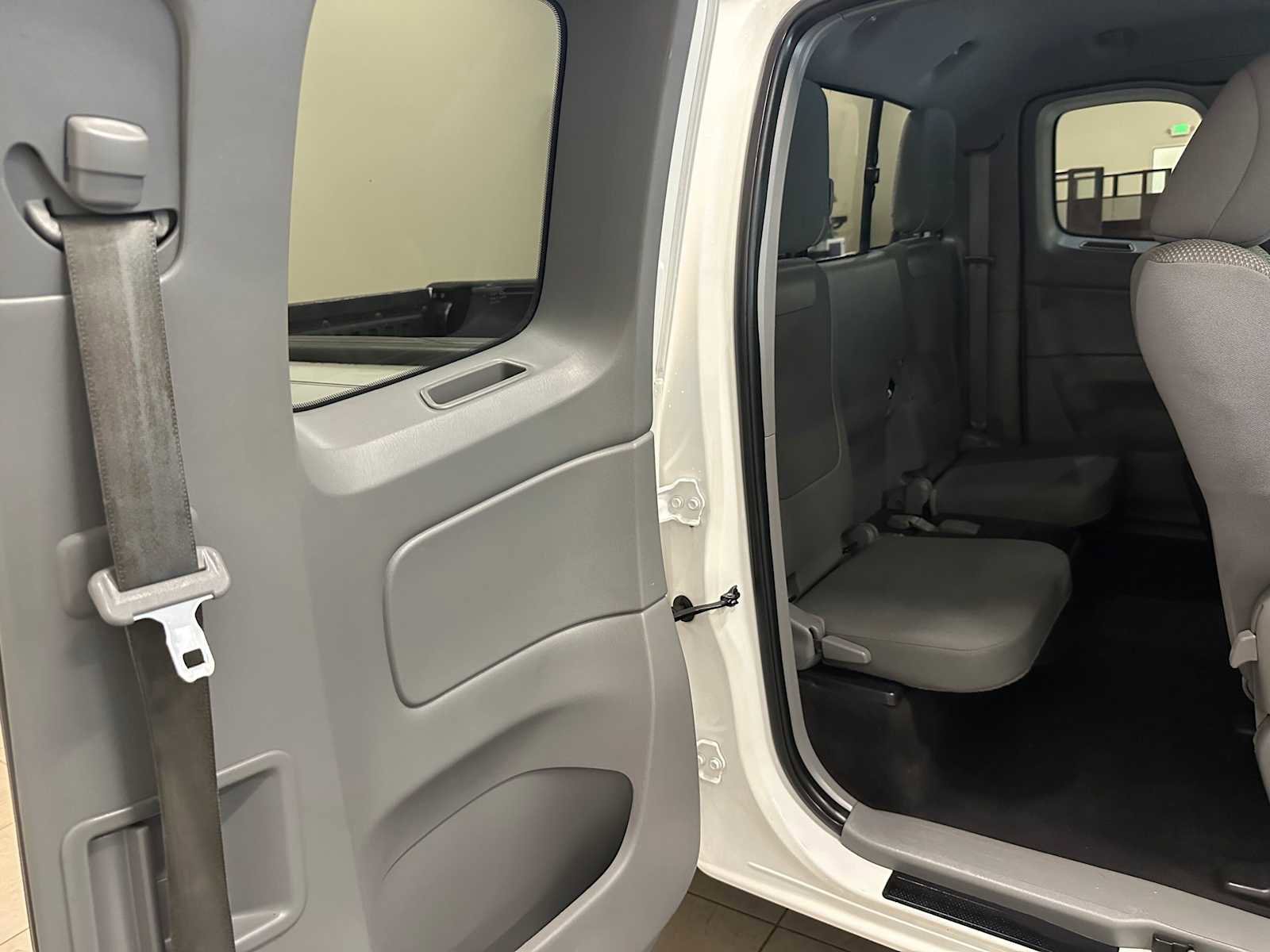 Used 2012 Toyota Tacoma 2WD Access Cab w/ Convenience Pkg image 23