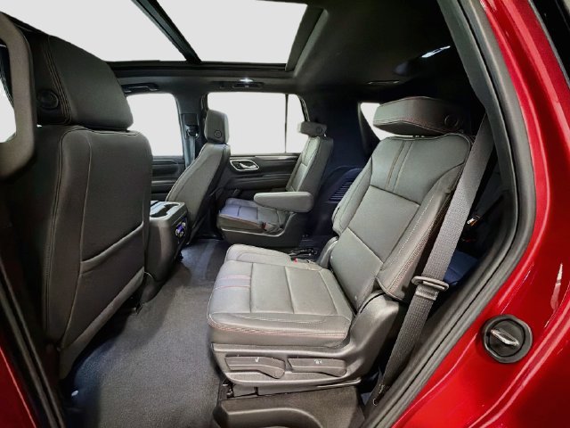 Used 2024 Chevrolet Tahoe RST w/ Luxury Package AWD/4WD image 24