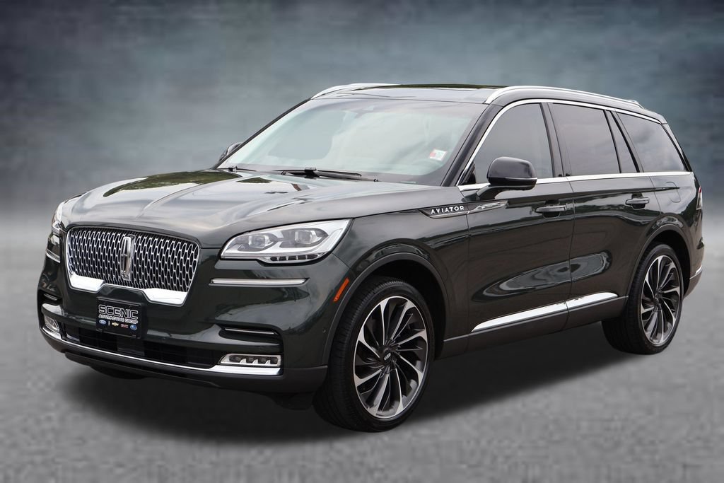 Used 2023 Lincoln Aviator Reserve w/ Equipment Group 201A AWD/4WD image 29