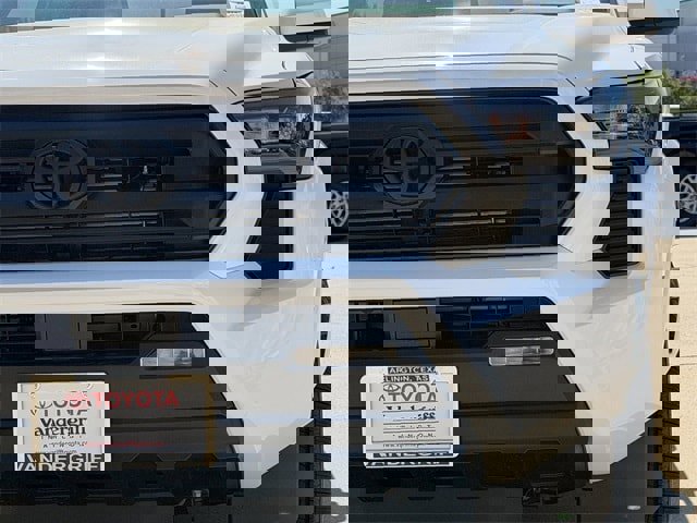 New 2025 Toyota Tacoma 4x4 Double Cab image 8