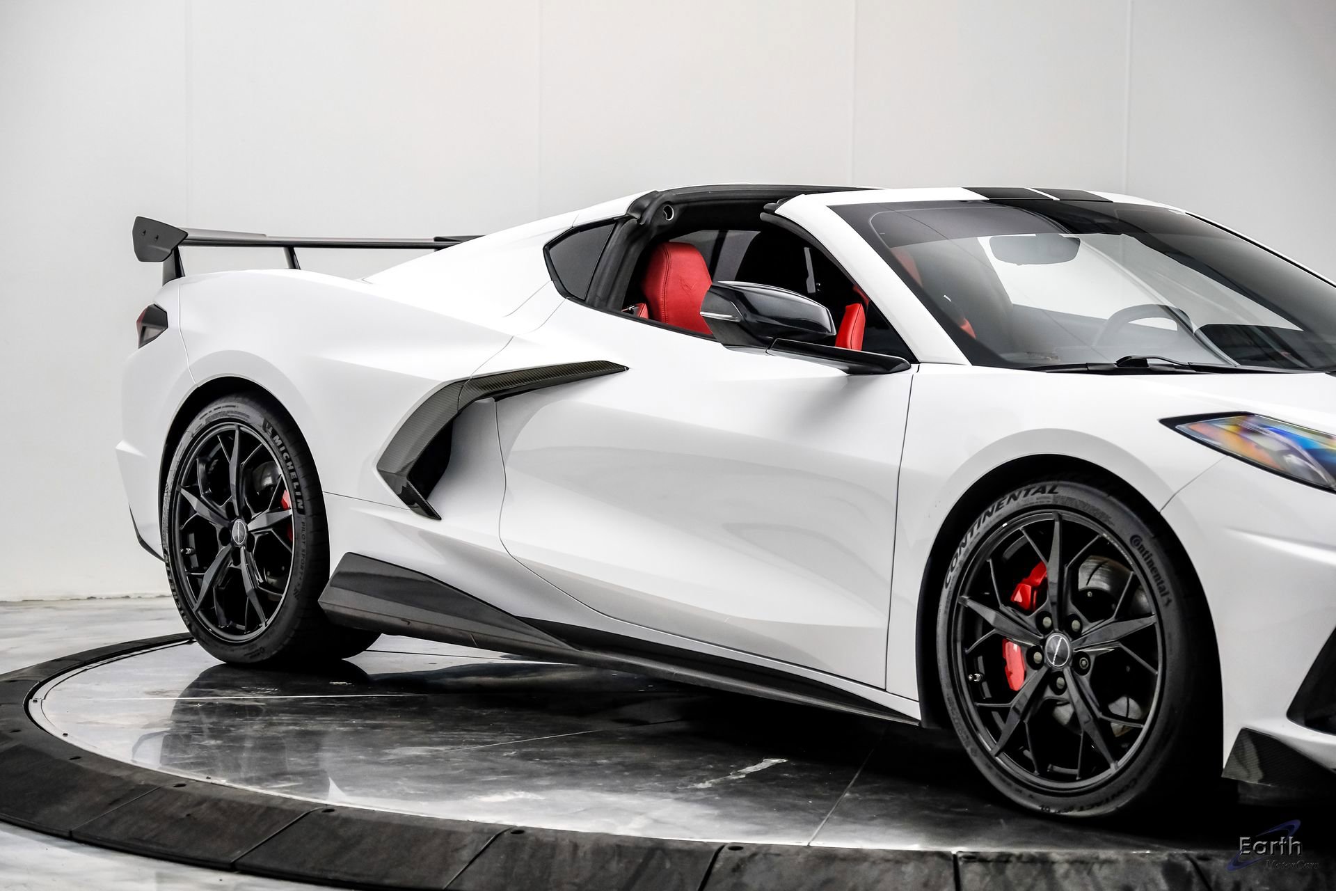 Used 2020 Chevrolet Corvette Stingray Premium Cpe w/ 3LT Preferred Equipment Group image 34