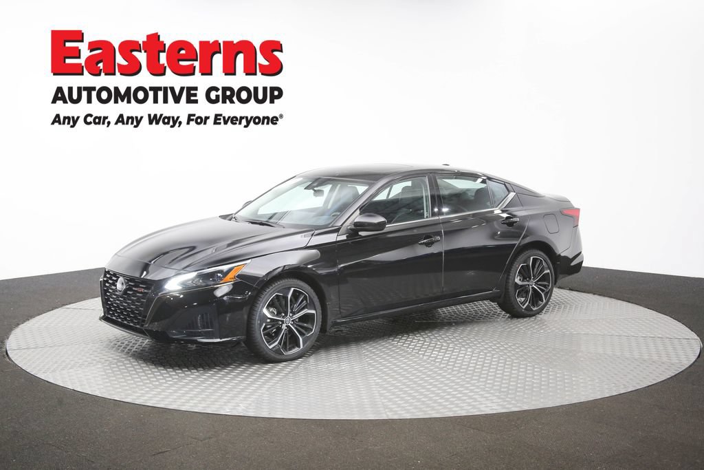 Used 2023 Nissan Altima 2.5 SR w/ SR Premium Package AWD/4WD image 57