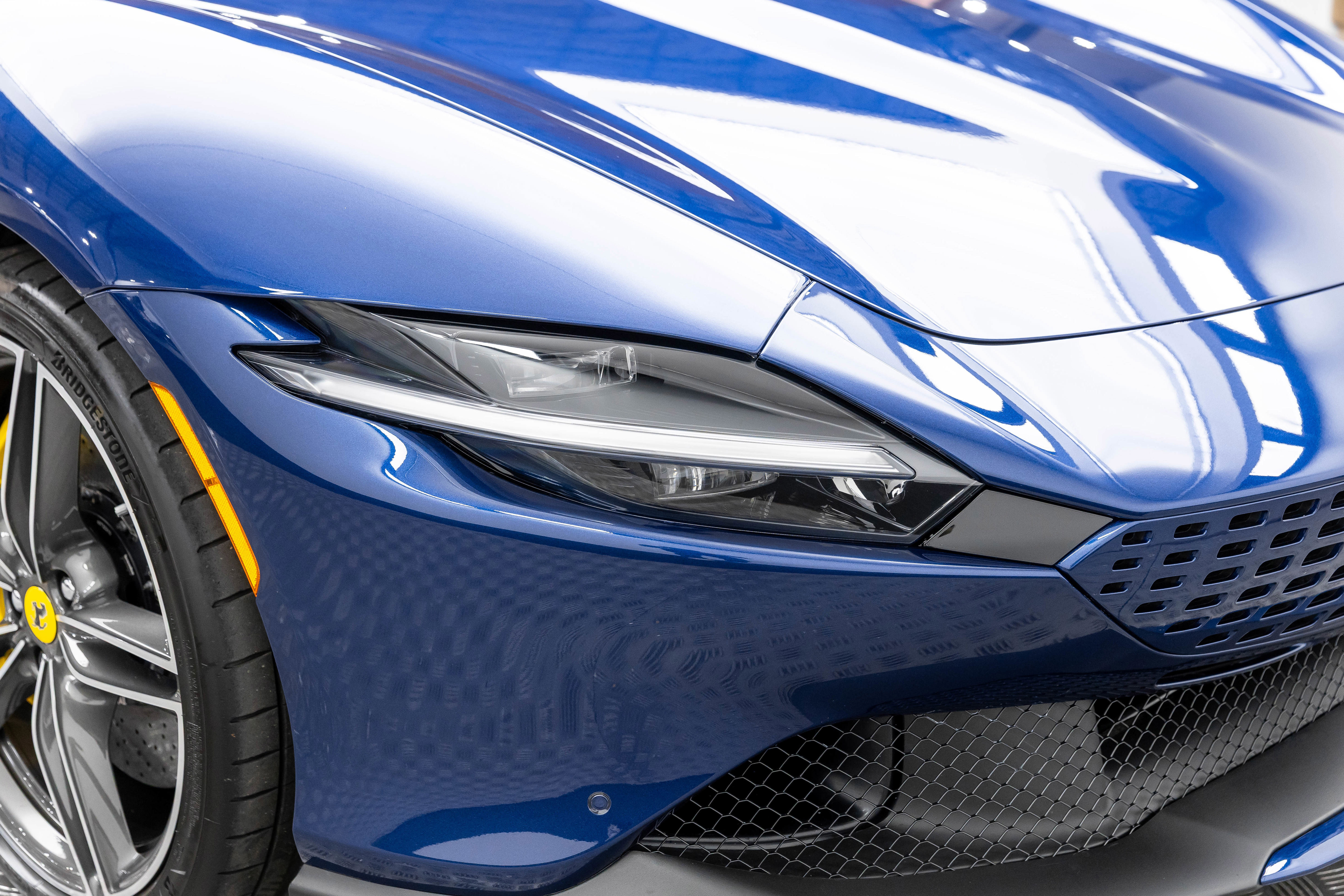 Certified 2025 Ferrari Roma Spider RWD image 48