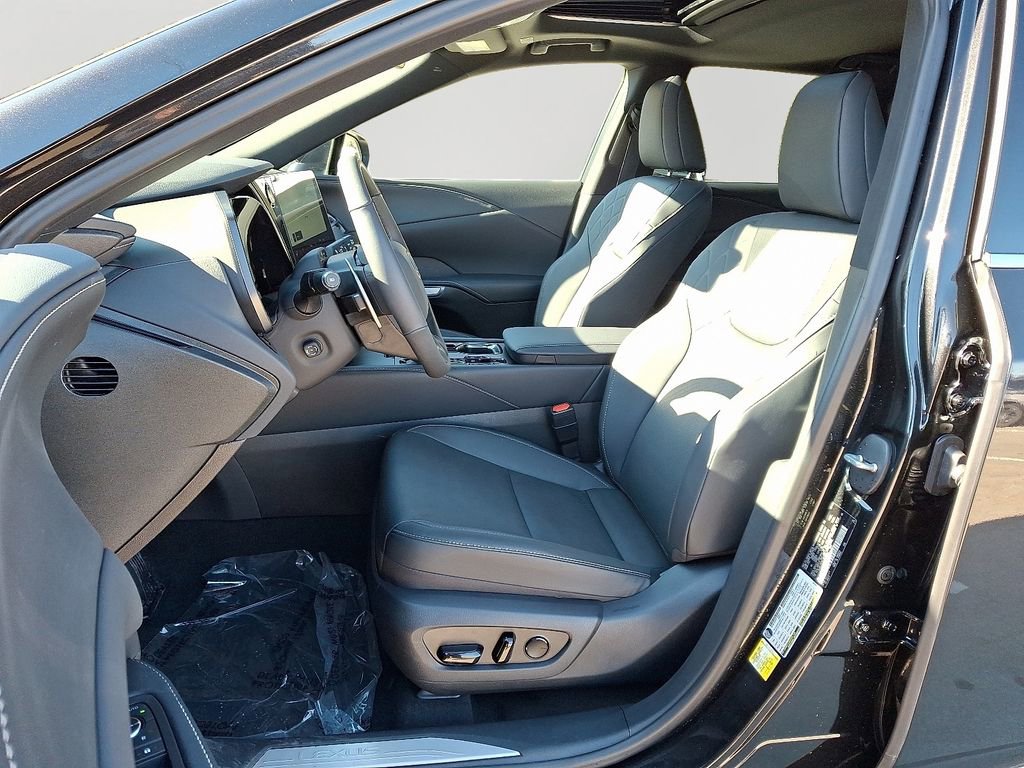 Used 2025 Lexus RX 350 Premium w/ Convenience Package image 14
