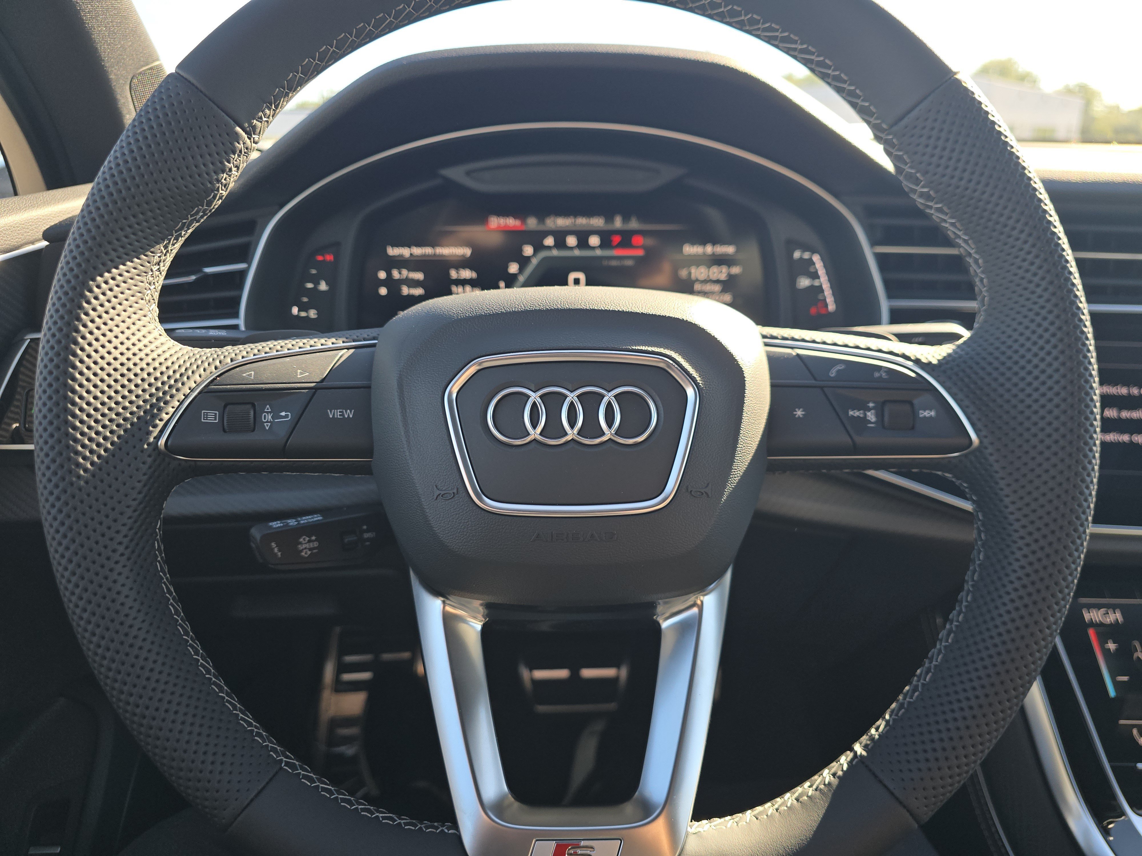 New 2026 Audi SQ7 Premium Plus AWD/4WD image 24