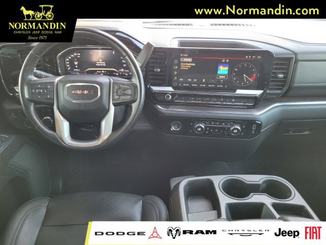 Used 2024 GMC Sierra 1500 SLT AWD/4WD image 7