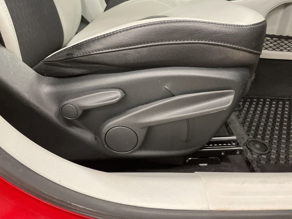 Used 2019 Jeep Compass Latitude w/ Popular Equipment Group image 39