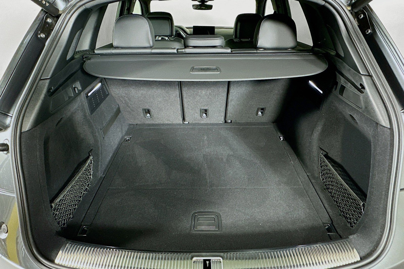 Used 2025 Audi SQ5 Premium Plus image 22