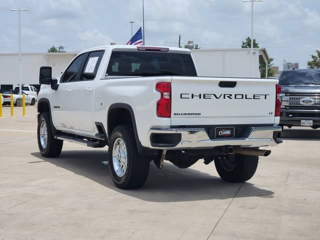 Used 2024 Chevrolet Silverado 2500 LT AWD/4WD image 5
