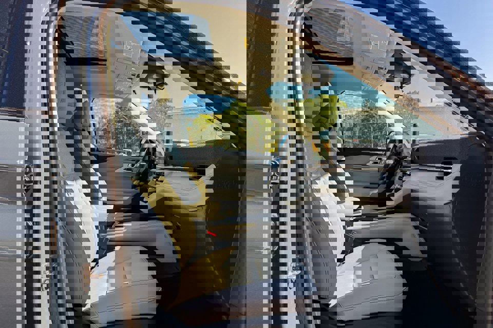 New 2025 Ford Explorer Active w/ Active Comfort Package image 10