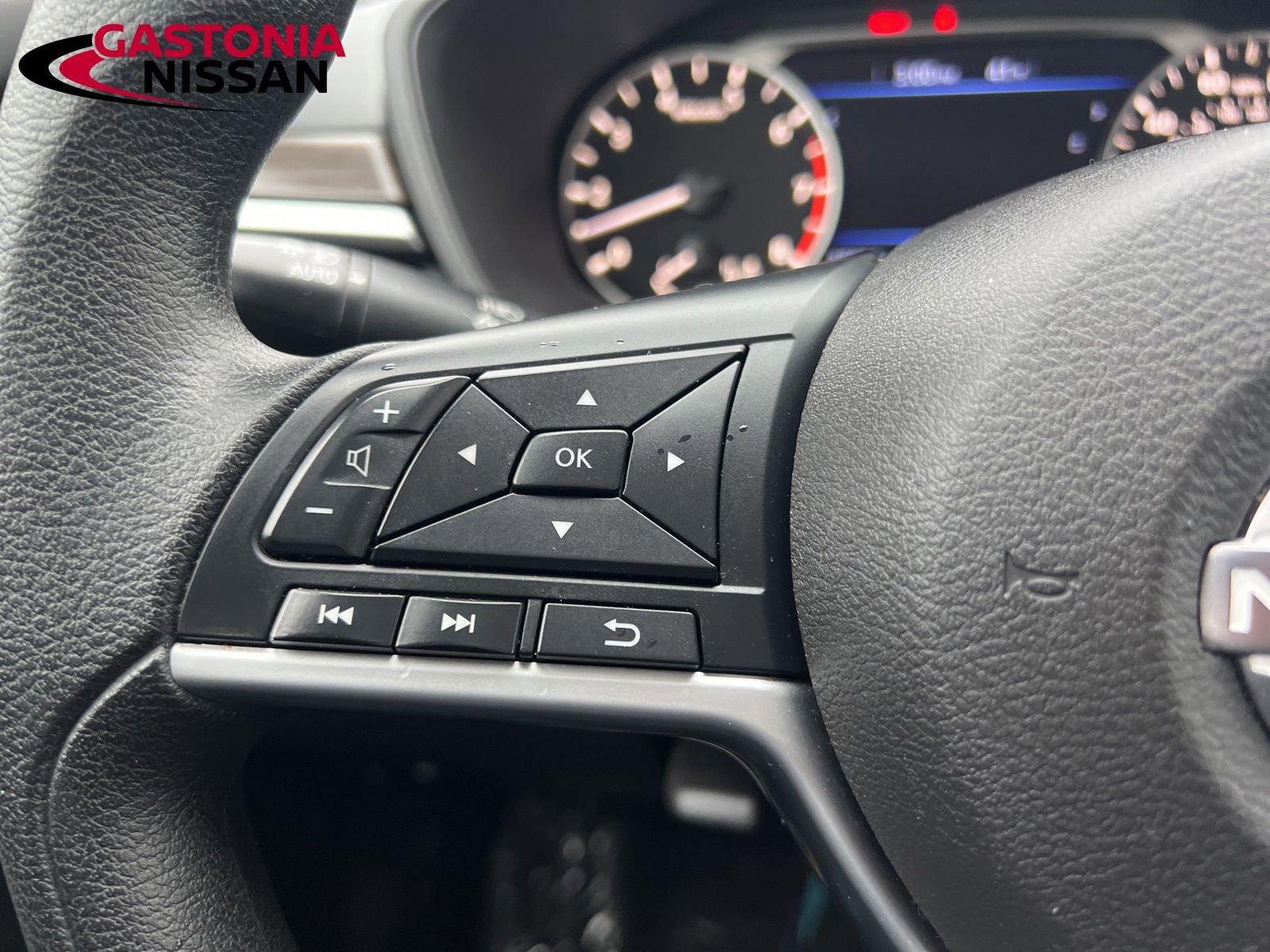 Used 2024 Nissan Altima 2.5 SV image 48