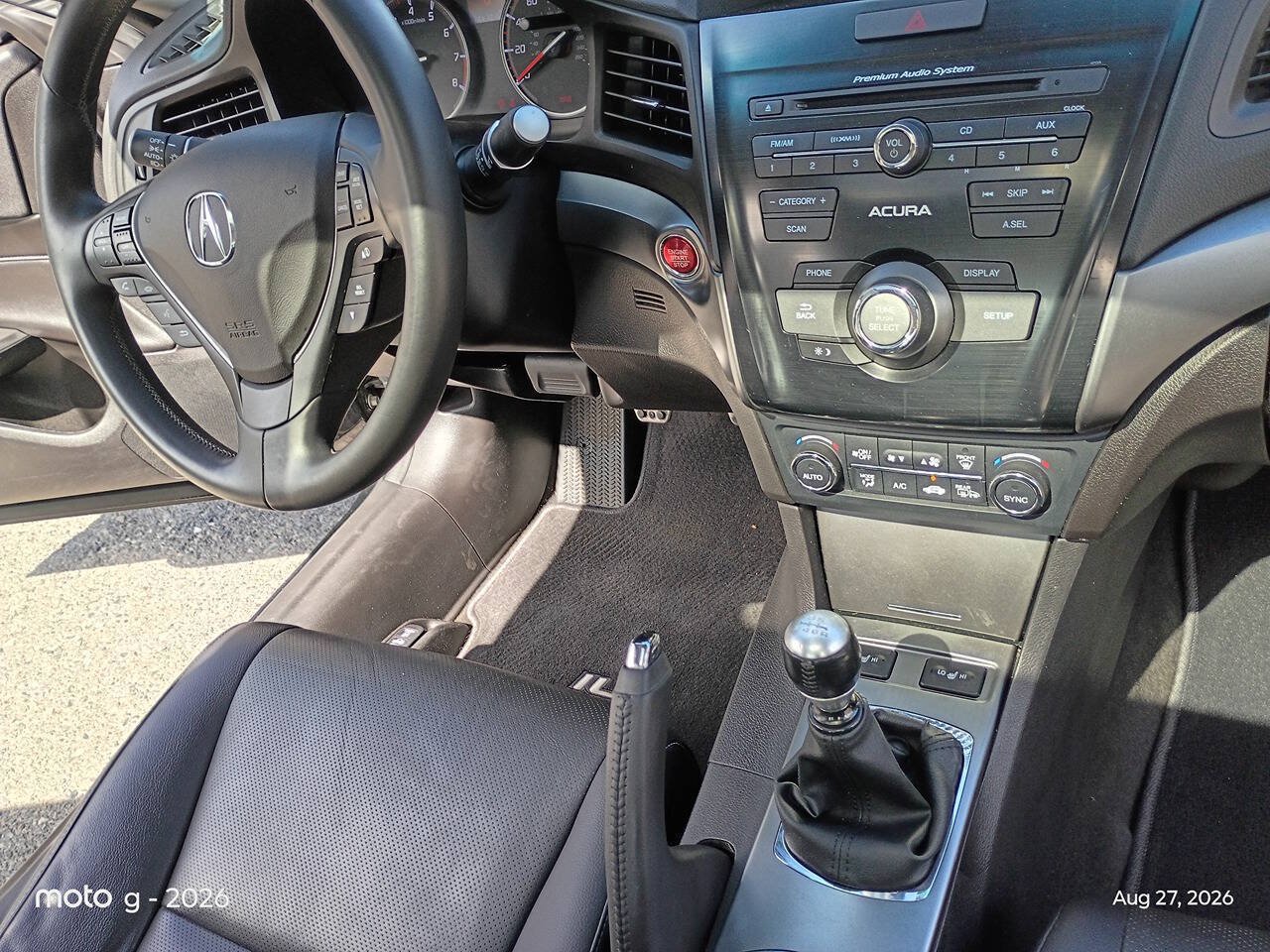 Used 2014 Acura ILX w/ Premium Package FWD image 13