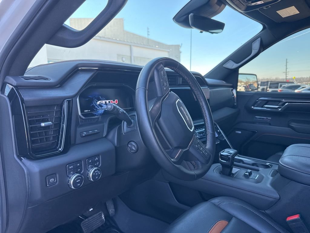 Used 2024 GMC Sierra 1500 AT4 w/ Technology Package image 19