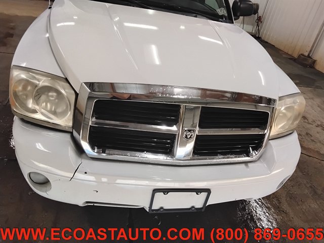 Used 2006 Dodge Dakota SLT w/ Trailer Tow Group AWD/4WD image 5