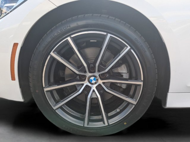 Used 2021 BMW 330i Sedan w/ Driving Assistance Package RWD image 10
