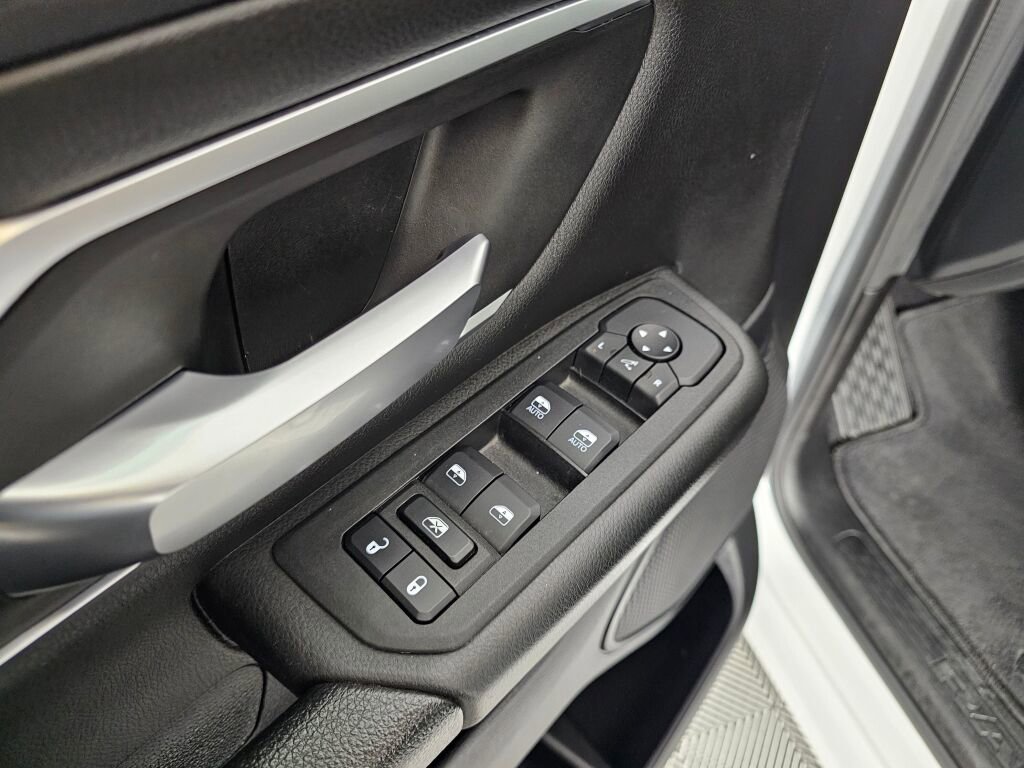 Used 2025 RAM 1500 Big Horn image 18