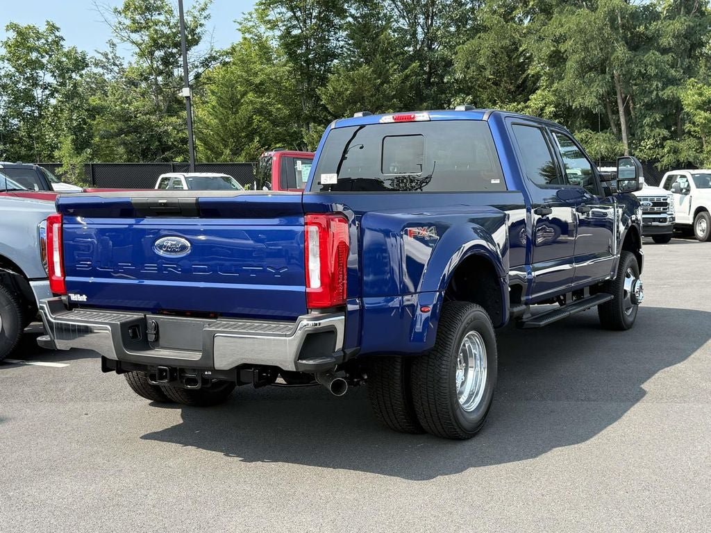 New 2026 Ford F350 XLT AWD/4WD image 3