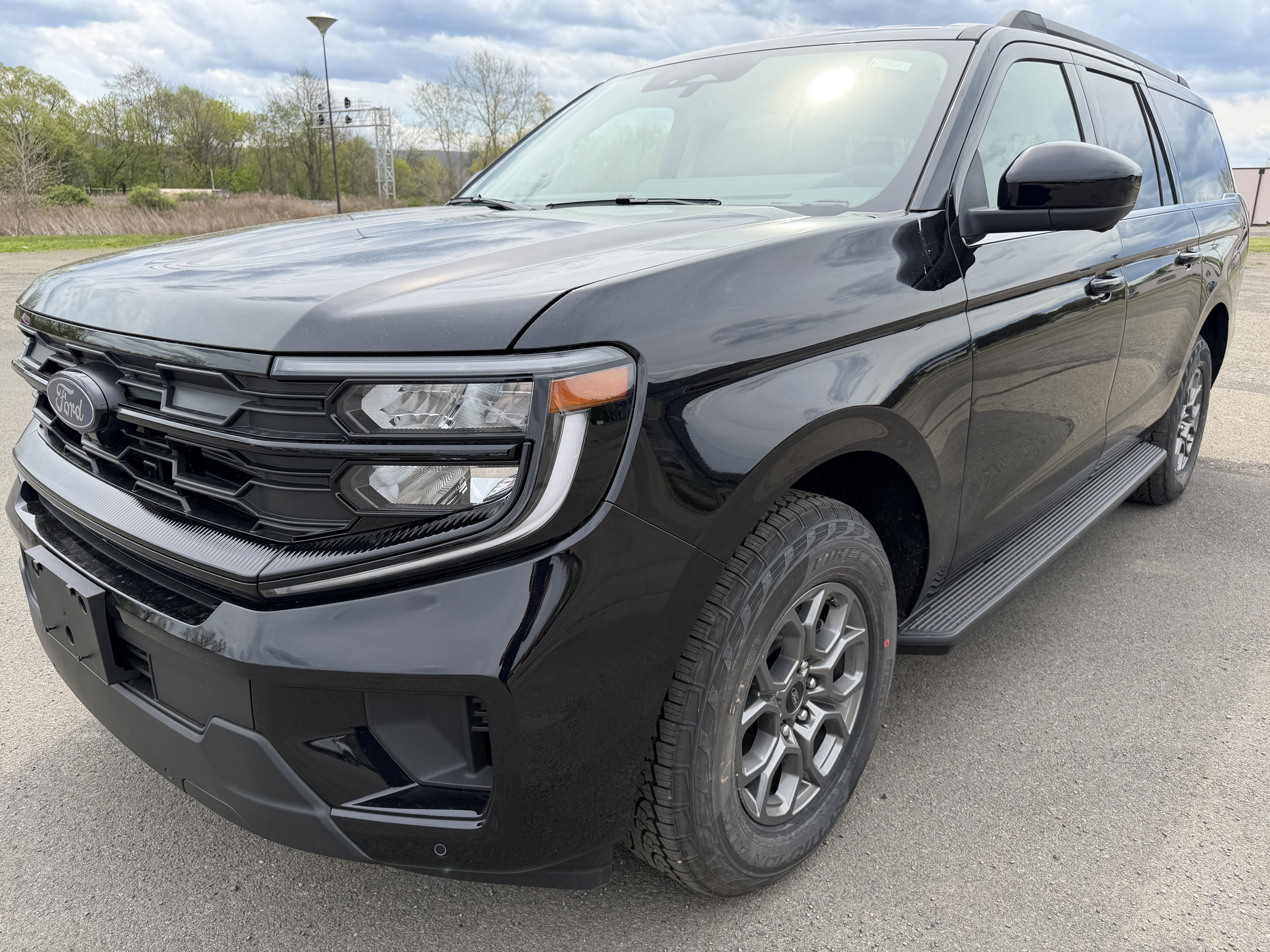 New 2026 Ford Expedition Max XL AWD/4WD image 4