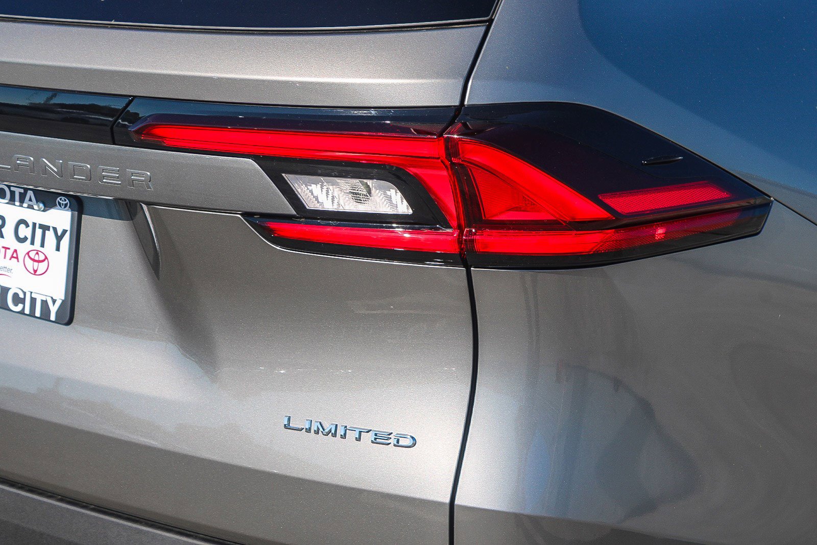 New 2026 Toyota Grand Highlander AWD Hybrid image 10