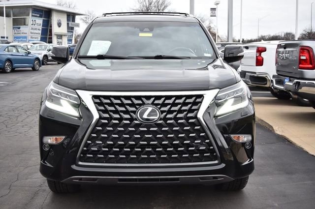 Used 2021 Lexus GX 460 Premium w/ Premium Package image 4