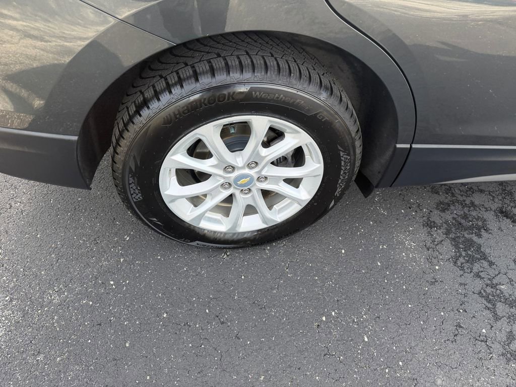 Used 2018 Chevrolet Equinox LT image 29