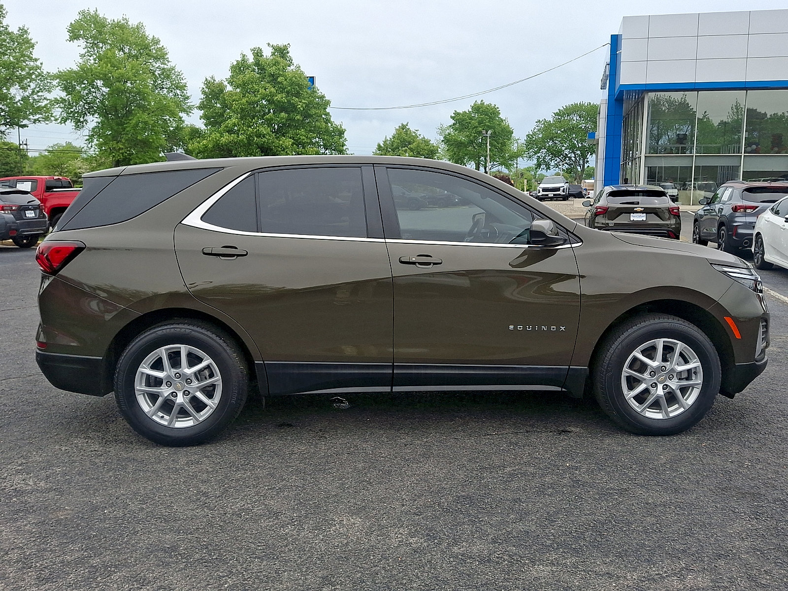 Certified 2023 Chevrolet Equinox LT AWD/4WD image 8