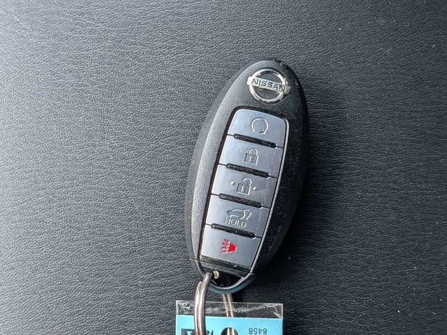 Used 2017 Nissan Armada SL image 33