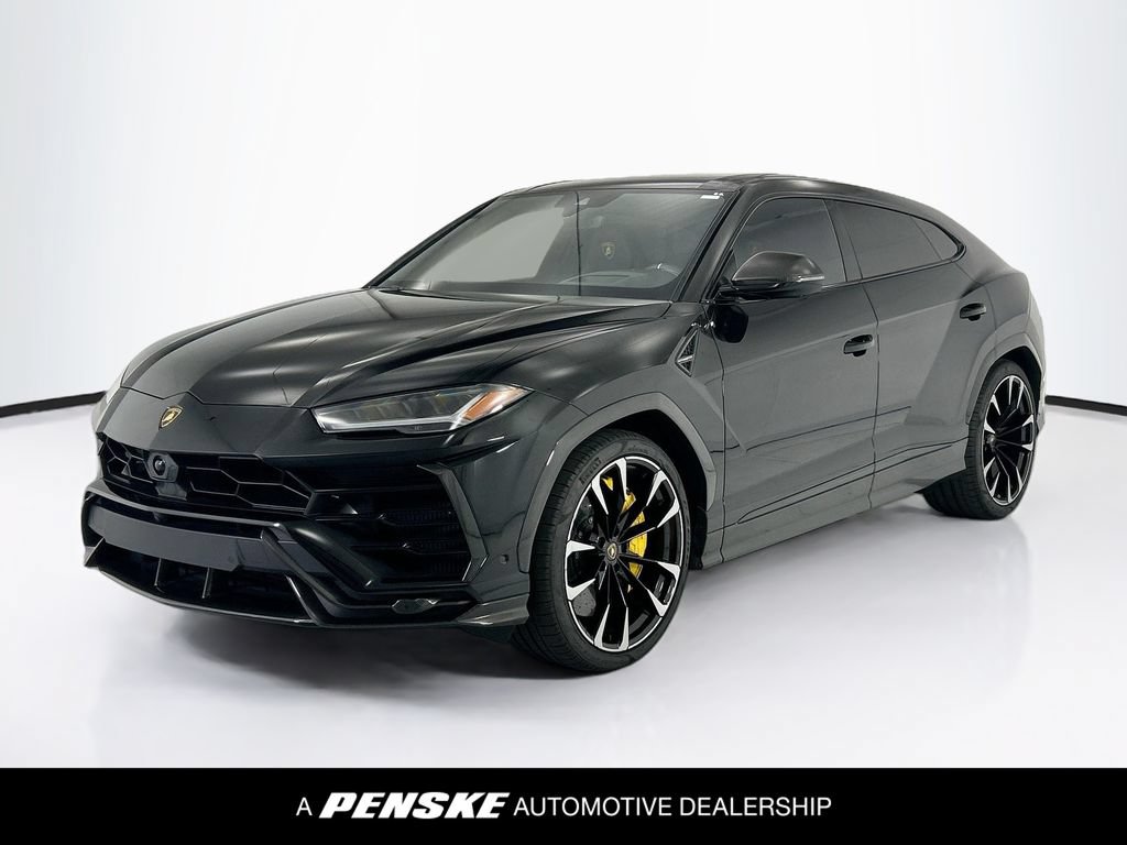 Used 2021 Lamborghini Urus AWD/4WD image 1
